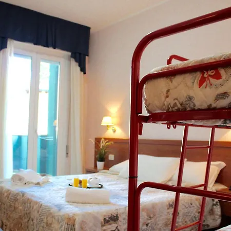 Hotel Jole 3*