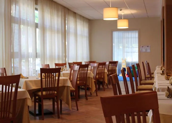 Jole 3* צ'סנטיקו