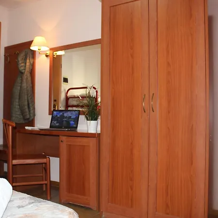 Depandance Jole Hotel